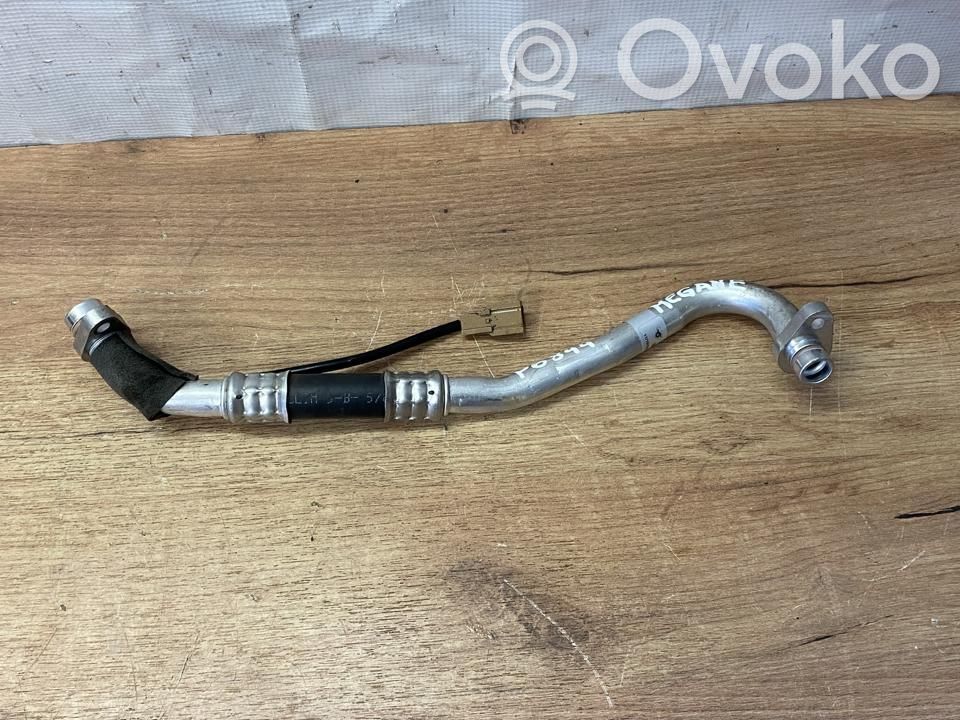 Renault Megane E-Tech Ilmastointilaitteen putki (A/C) 