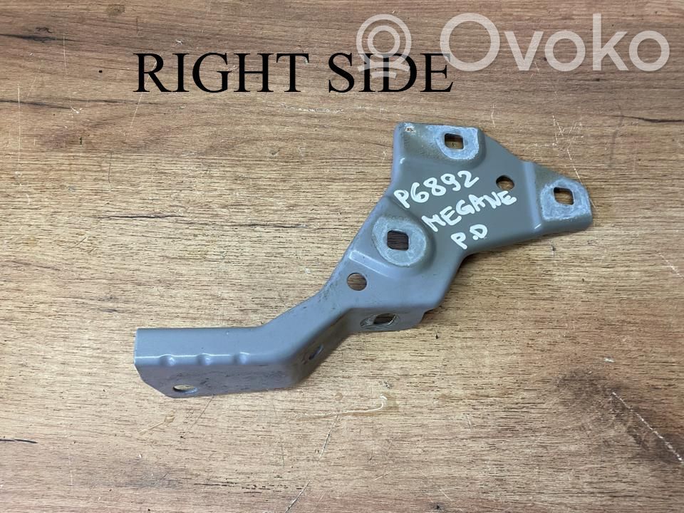 Renault Megane E-Tech Fender mounting bracket 