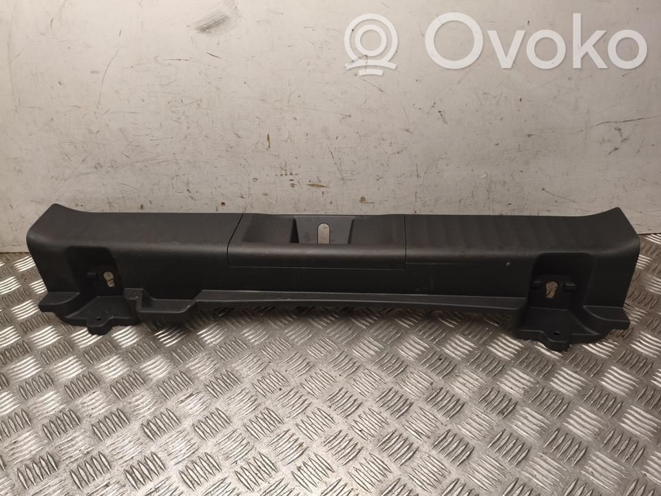 Toyota Prius (XV60) Capac inferior
