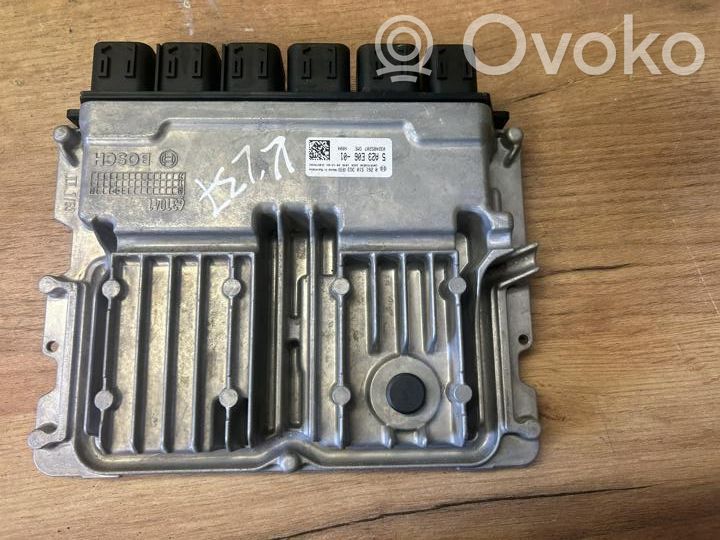 BMW 5 G30 G31 G38 Unidad de control/módulo del motor 