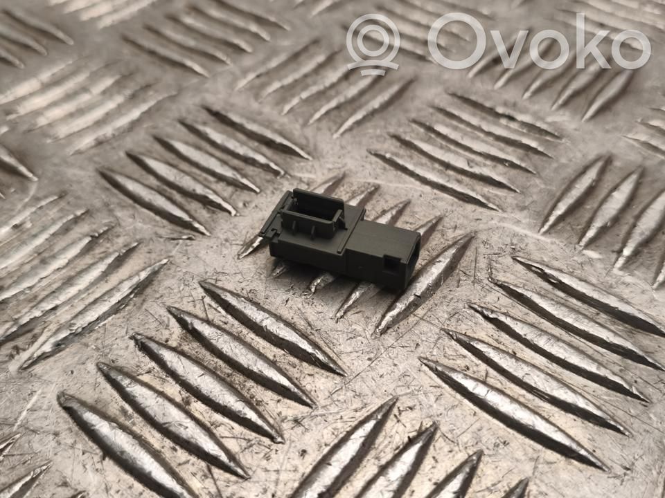 Mercedes-Benz E W214 Microfon (bluetooth/telefon) 