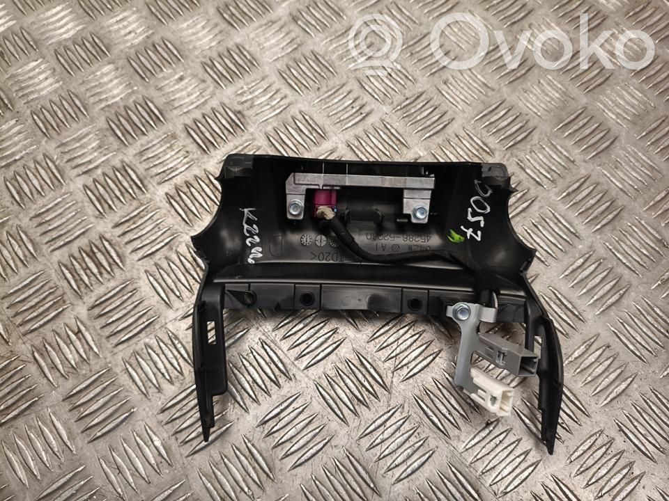 Lexus LBX Mască coloană direcție