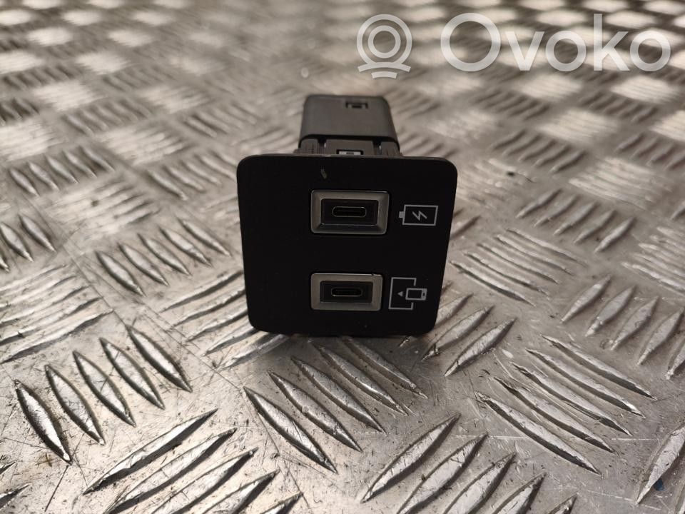 Enchufe conector USB   9848394780,9831350680,D738