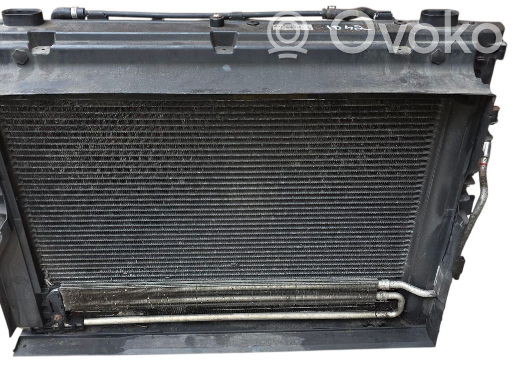 BMW 6 E63 E64 Radiatorių komplektas 