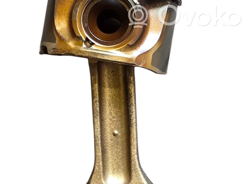 BMW 7 E65 E66 Tłok z korbowodem 