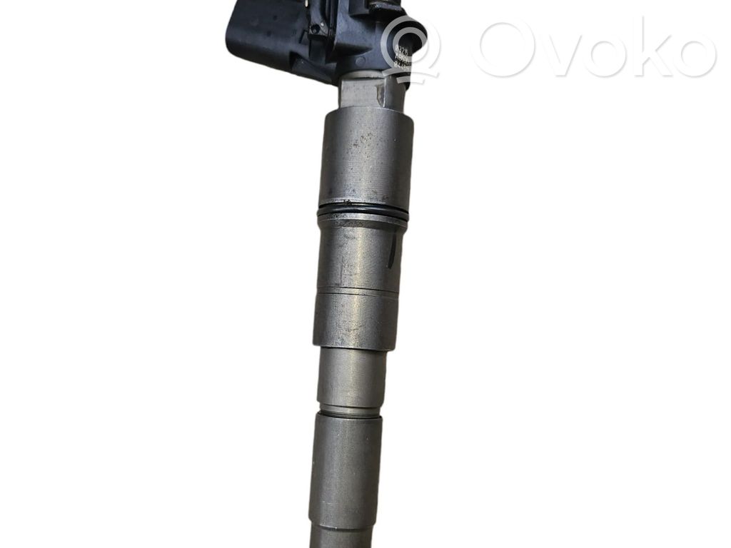 BMW 7 E65 E66 Fuel injector 