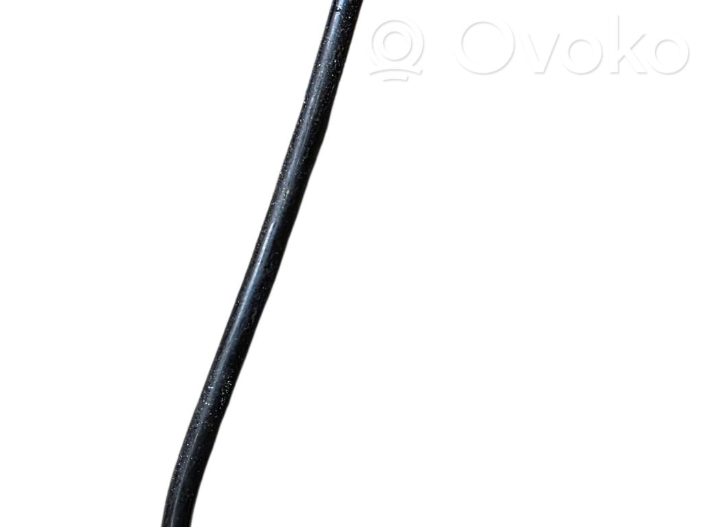 BMW 3 E90 E91 Fuel line pipe 