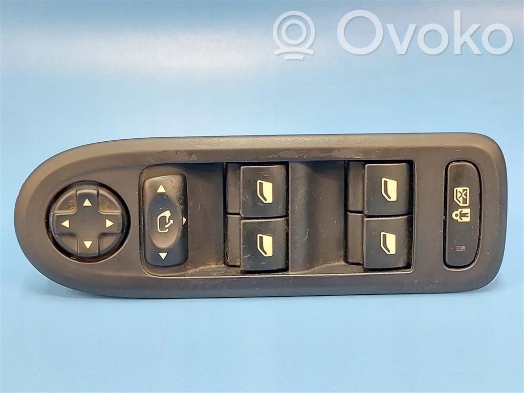 Citroen C5 Quarter vent window switch 