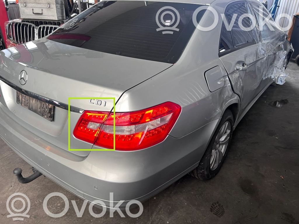 Mercedes-Benz E W212 Lampy tylnej klapy bagażnika 