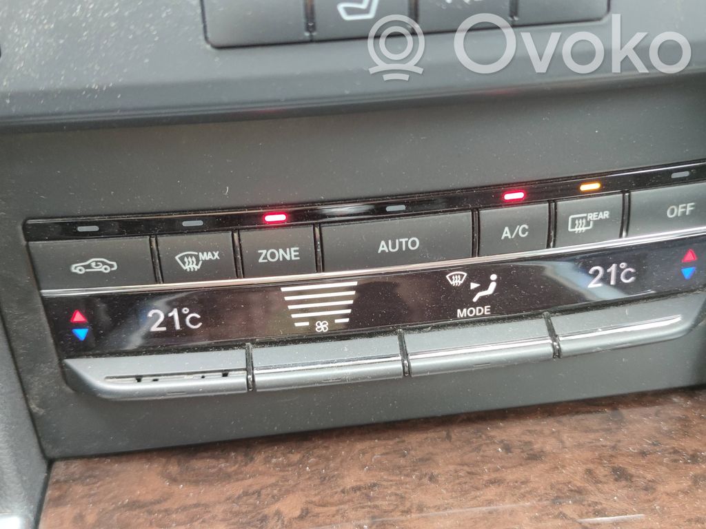 Mercedes-Benz E W212 Climate control unit 