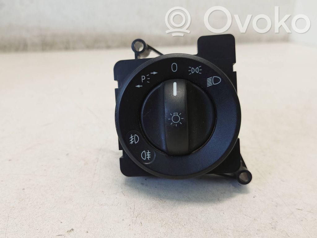 Mercedes-Benz Sprinter W906 Interruptor de luz 