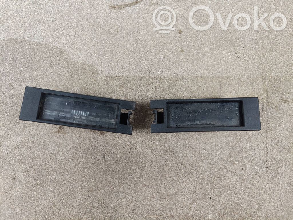 Opel Insignia A Éclairage de plaque d'immatriculation 