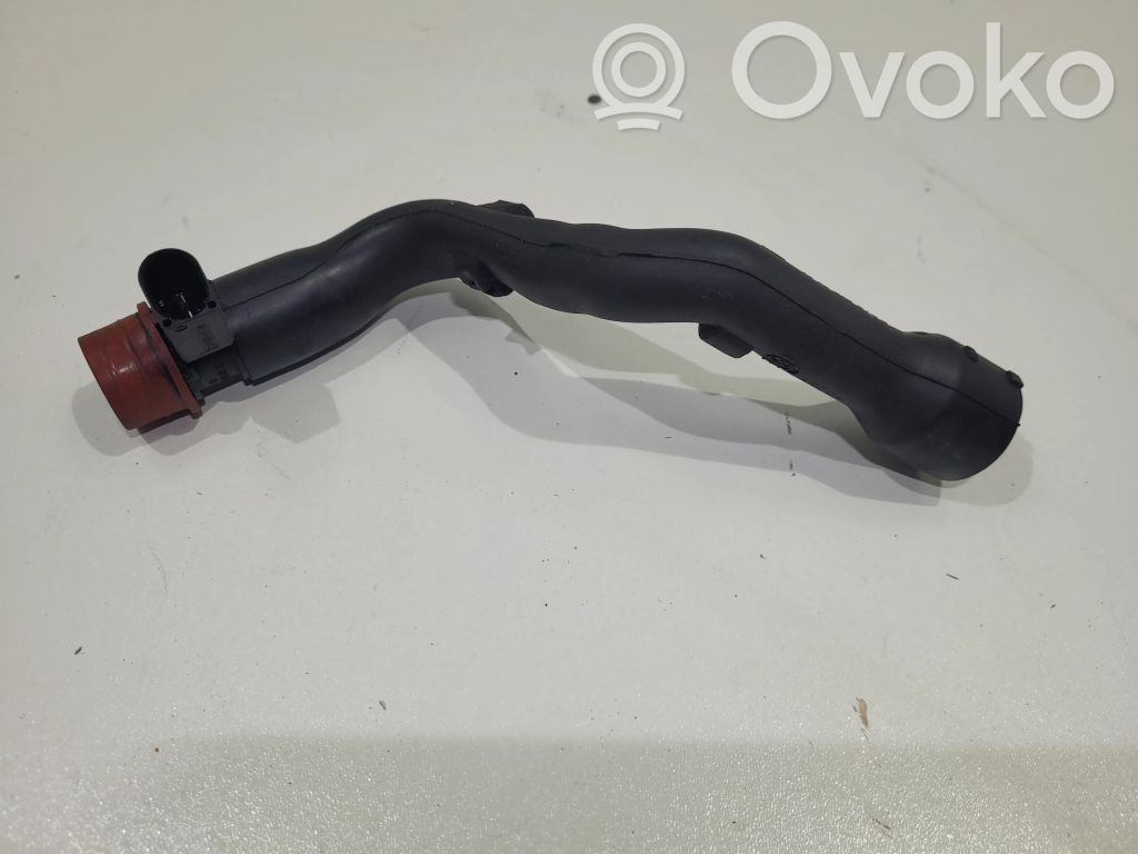Mercedes-Benz GLK (X204) Breather hose/pipe 