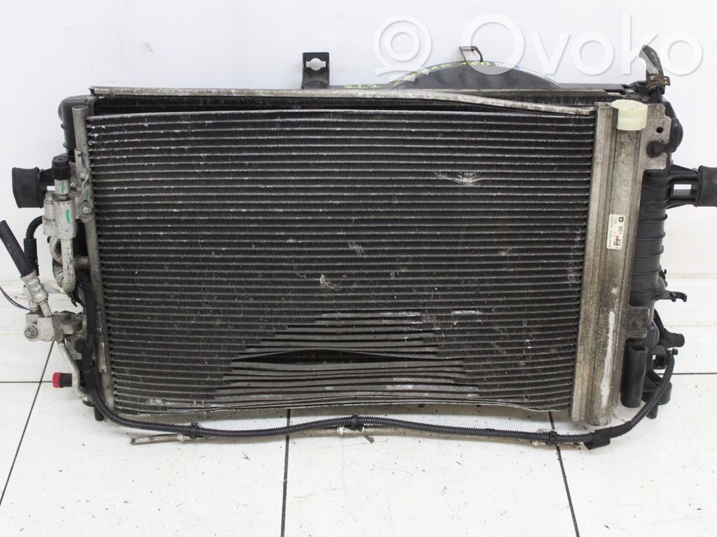 Opel Zafira B Set radiatoare 