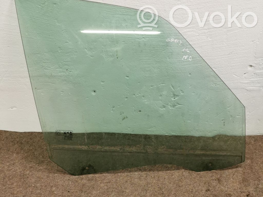 Ford Galaxy Front door window glass four-door 