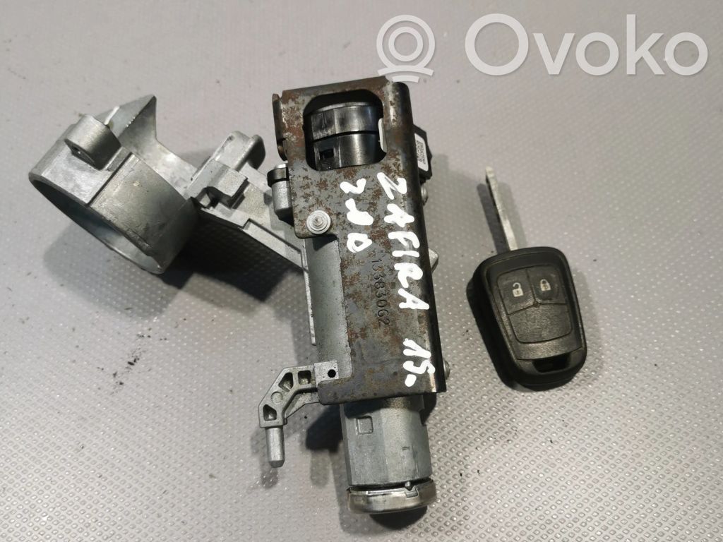 Opel Zafira C Aizdedzes atslēga 