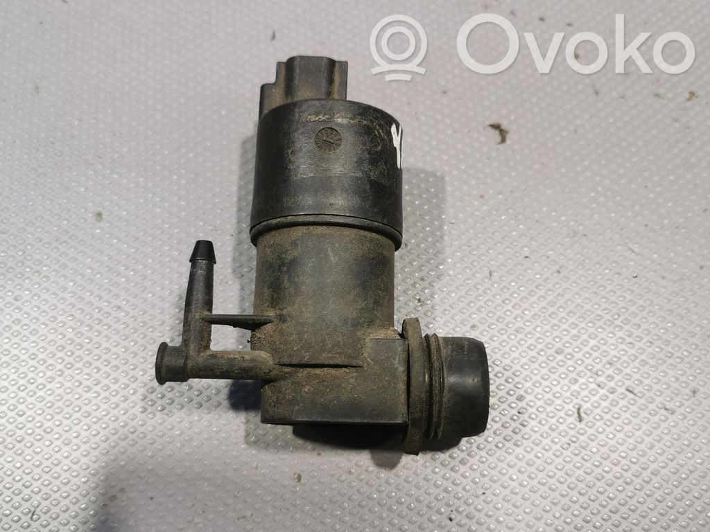 Toyota Yaris Windscreen/windshield washer pump 