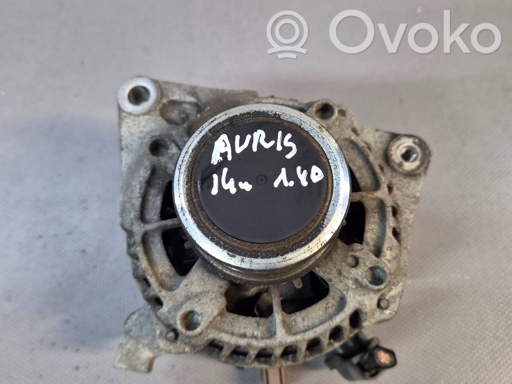 Toyota Auris E180 Generatorius 