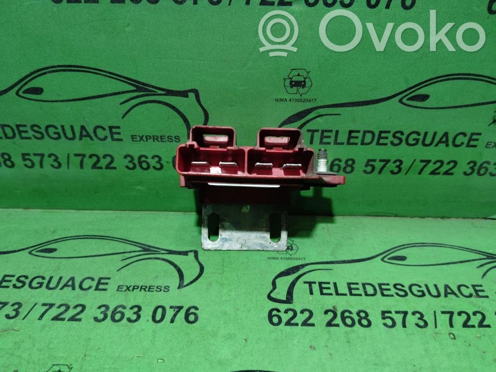 Renault Clio III Cita veida releji 