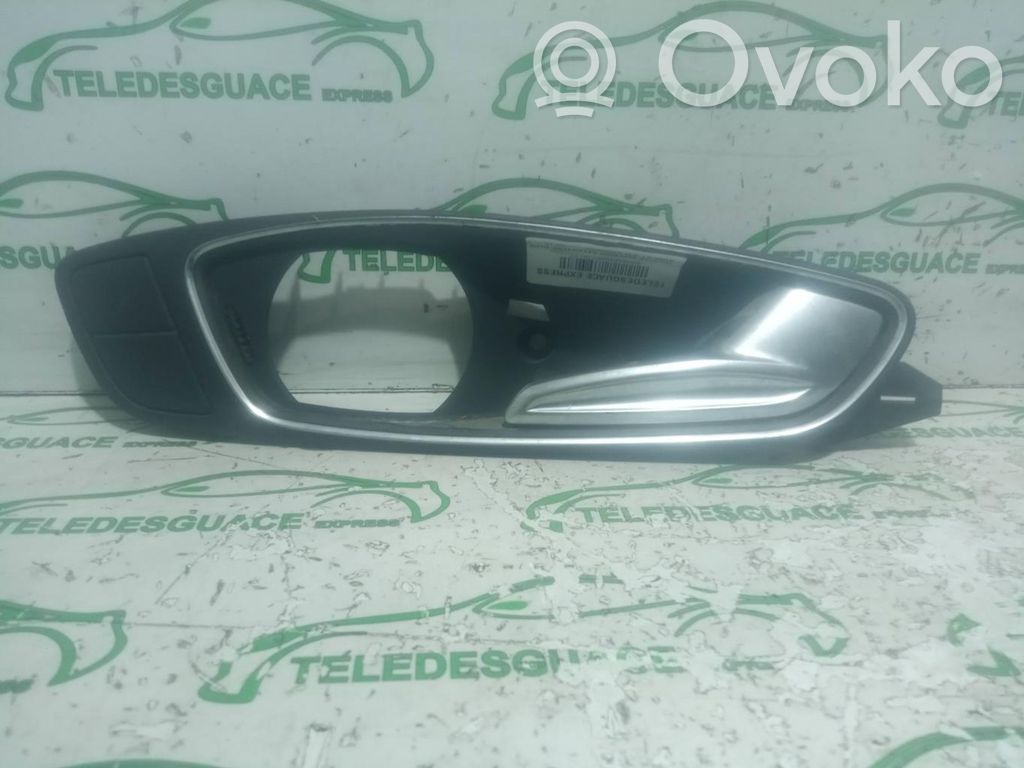 Audi A1 Manecilla interna puerta delantera 
