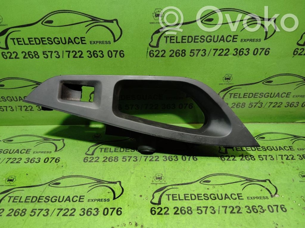 Seat Leon (5F) Moldura inferior 