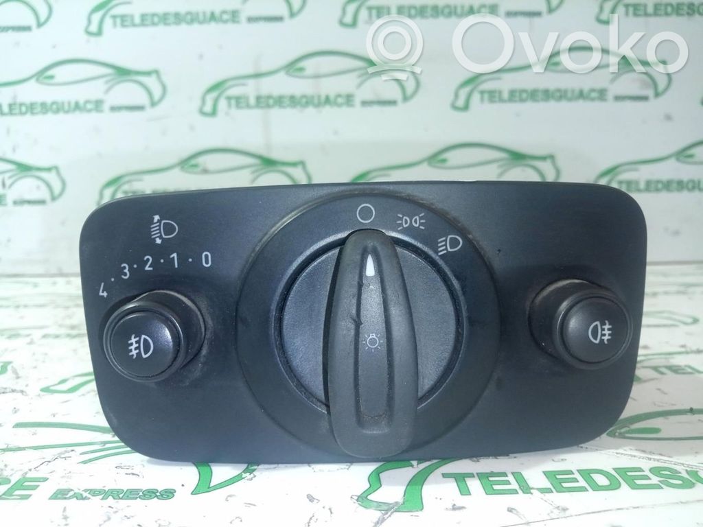Interruptor de luz   8A6T13A024BB