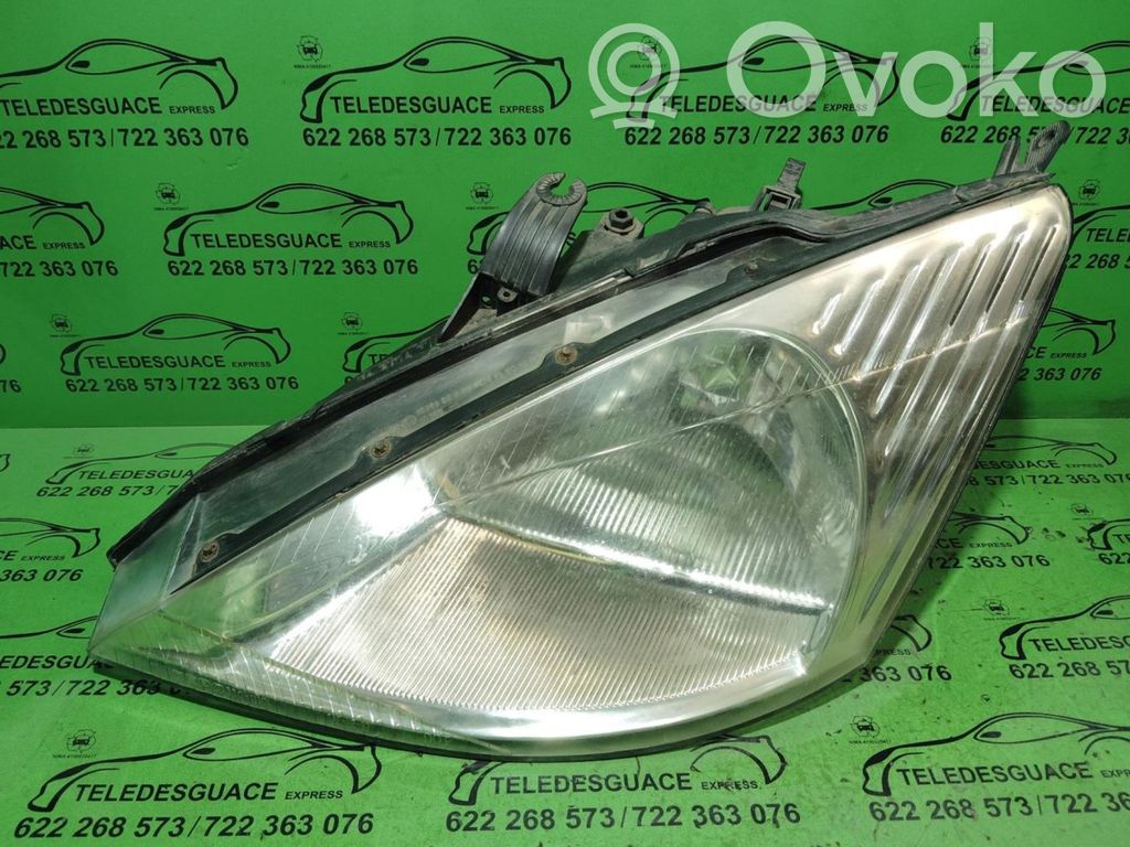 Ford Focus Scheinwerfer 