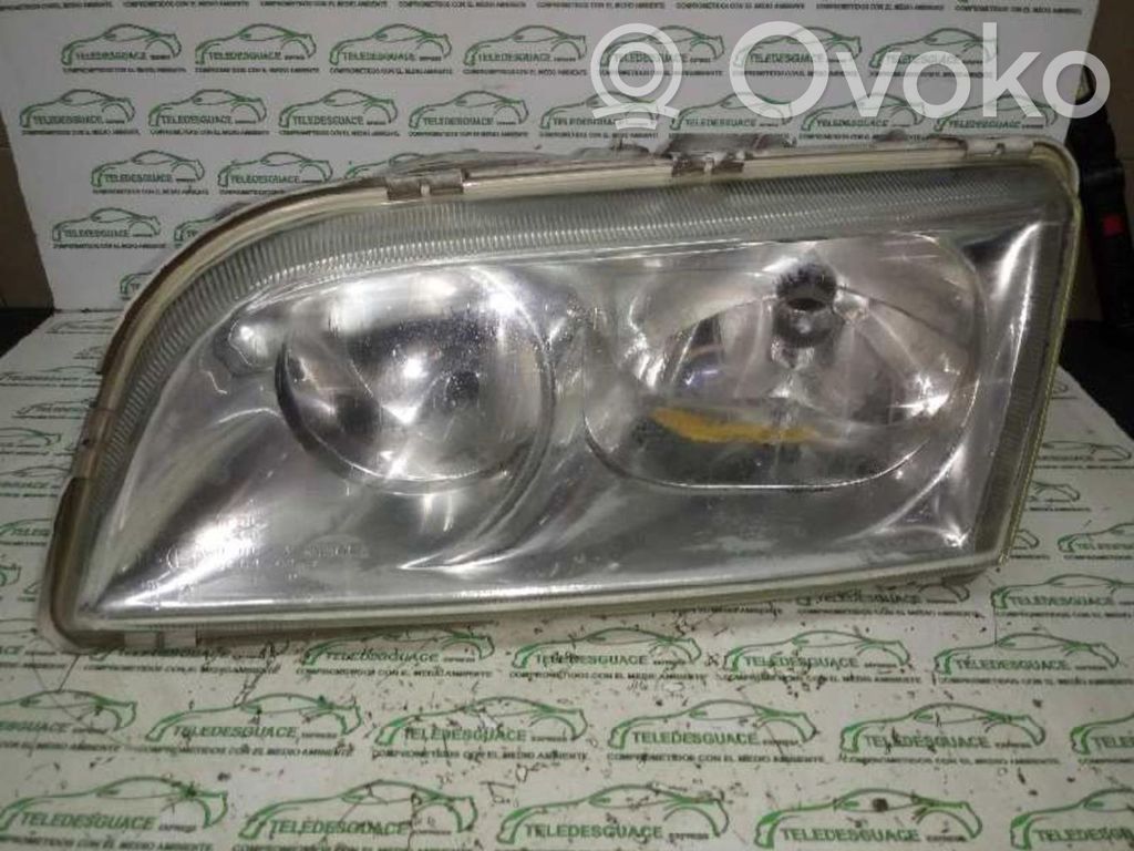 Volvo S40, V40 Headlight/headlamp 