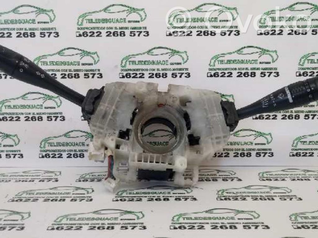 Mazda 2 Interruptor de control multifunción 