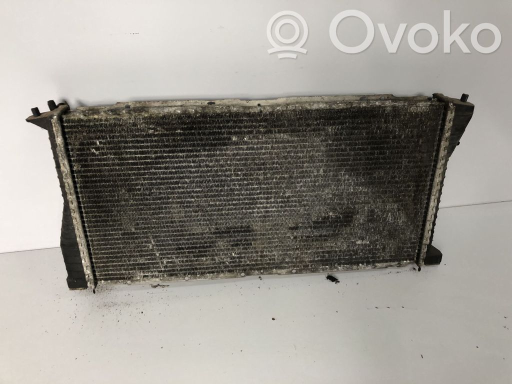 BMW 7 E38 Aušinimo skysčio radiatorius 