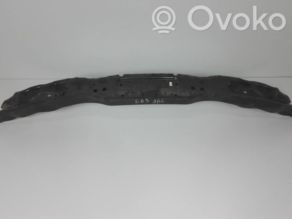 BMW 6 E63 E64 Aizmugurē bampera balka 