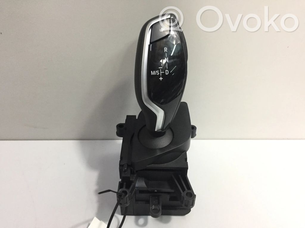 BMW 5 G30 G31 G38 Lewarek zmiany biegów / górny 