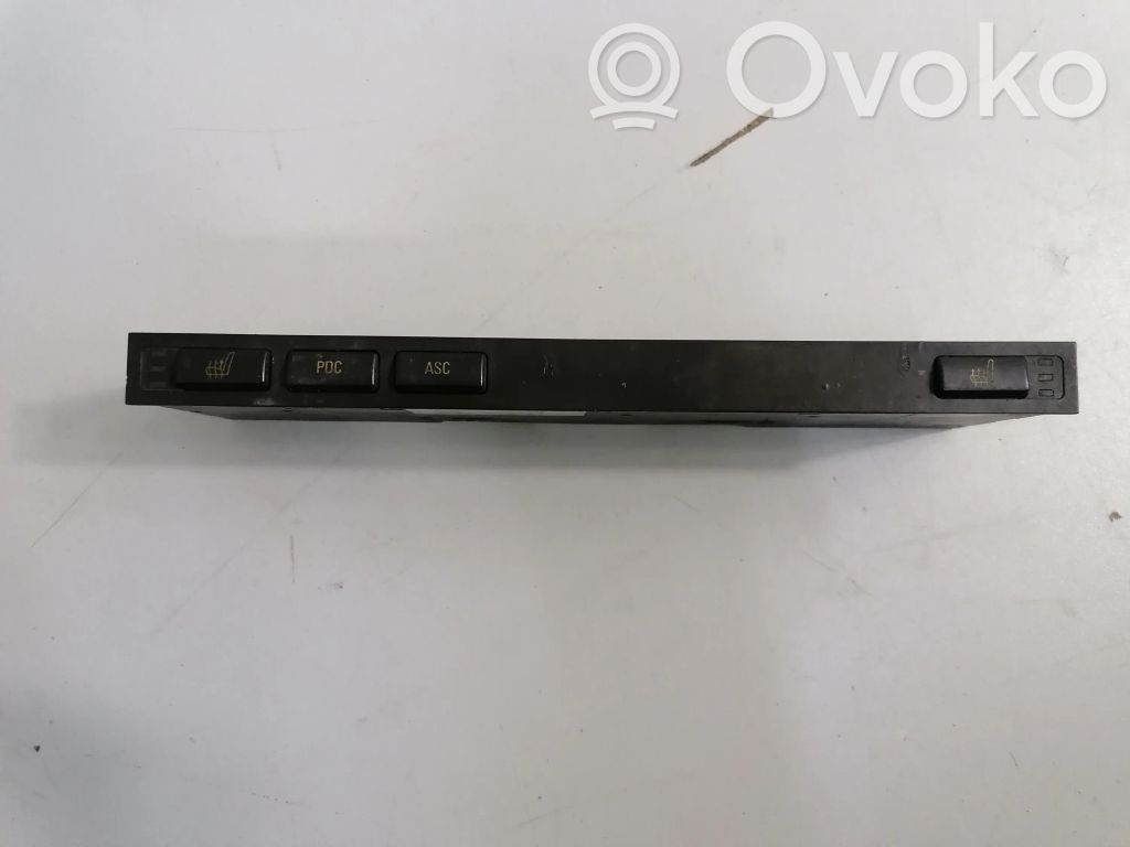 BMW 5 E39 A set of switches 