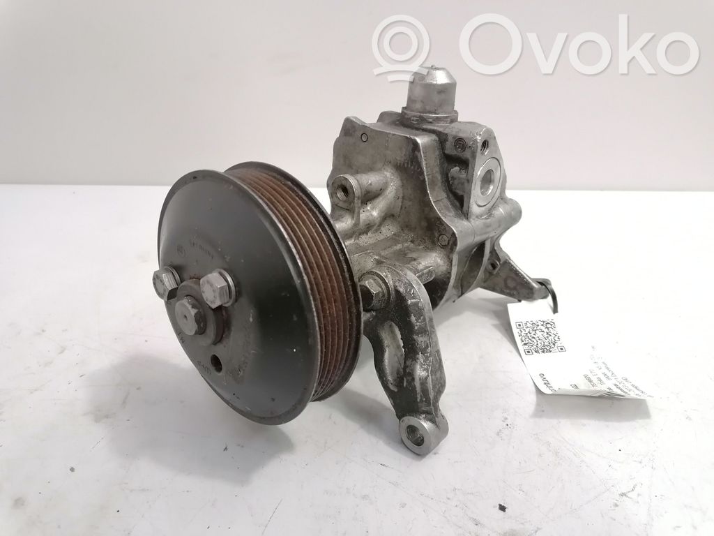 BMW X5 E70 Power steering pump 