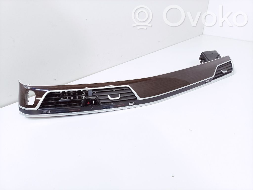 BMW 7 G11 G12 Ramka schowka deski rozdzielczej 
