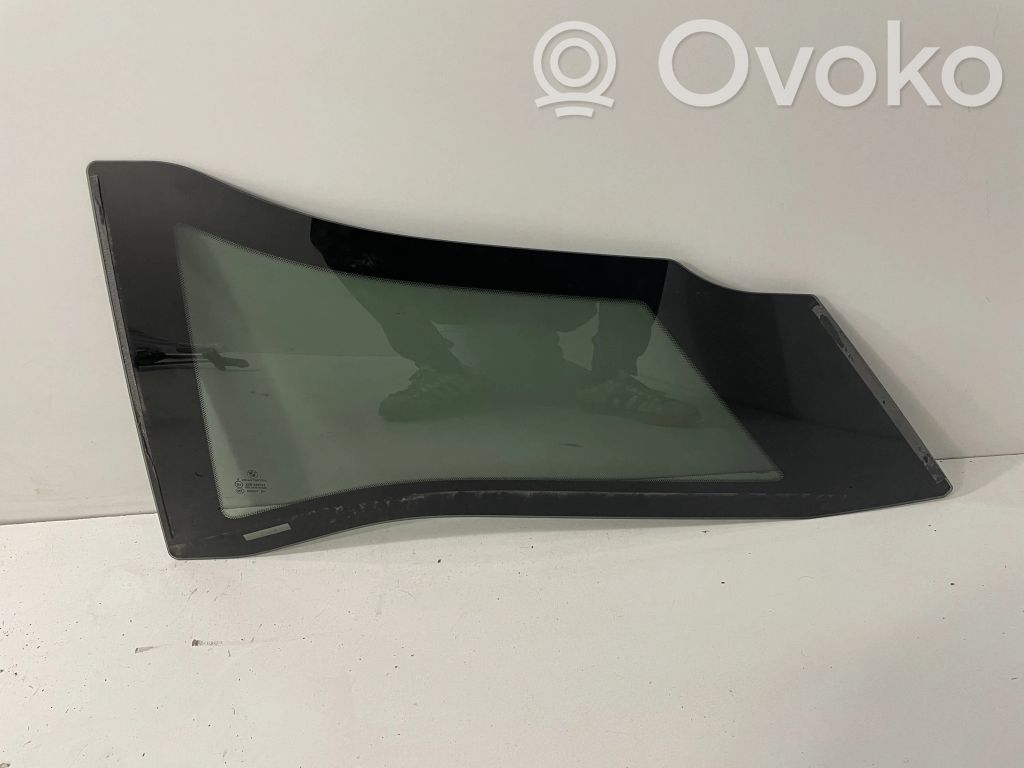 BMW i3 Rear side window 