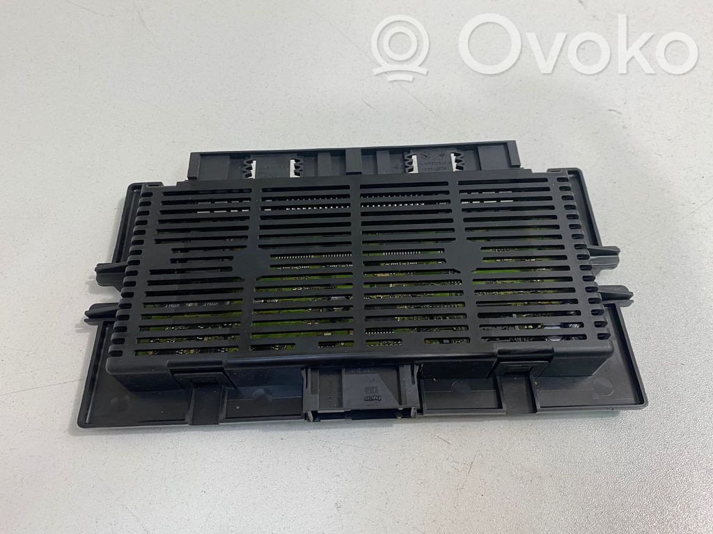 BMW 1 E81 E87 Light module LCM 