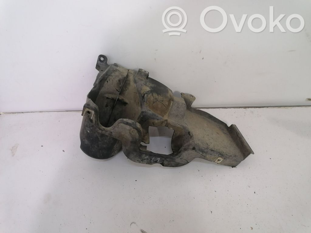 BMW 5 E60 E61 Alustan takasuoja välipohja 
