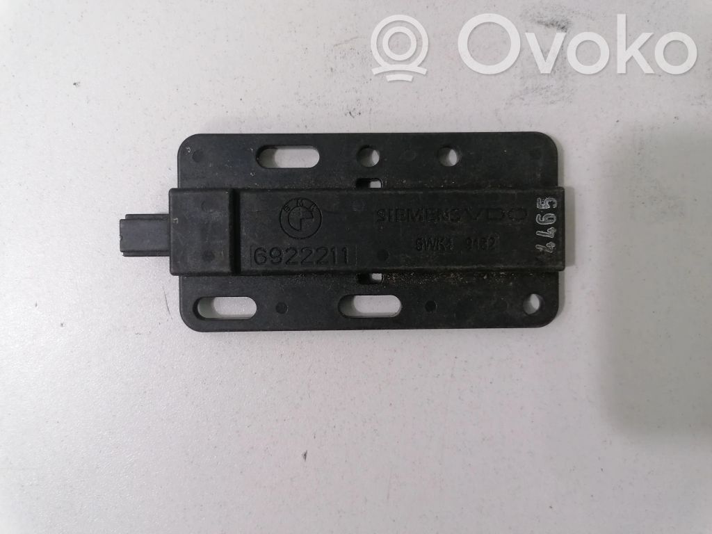 BMW X5 E70 Antenne des Keyless-Systems 