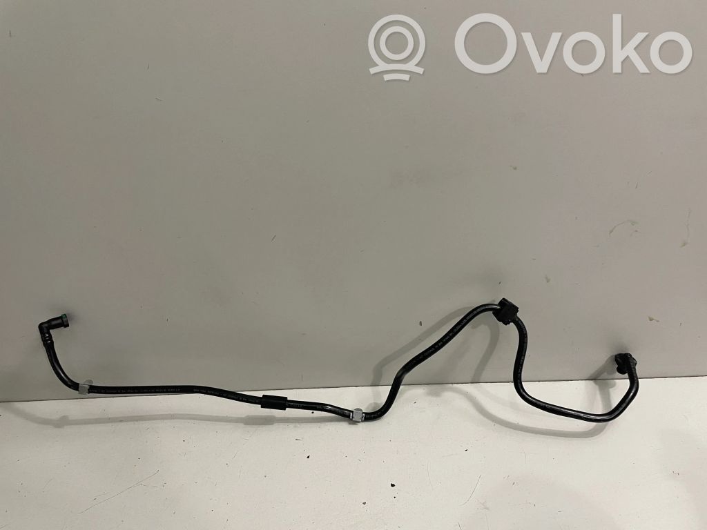 BMW 5 G30 G31 G38 Conductă/furtun vacuum 