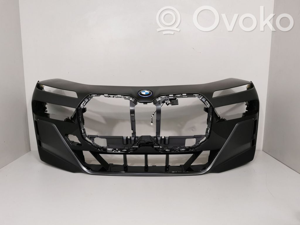 BMW 7 G70 Front bumper 