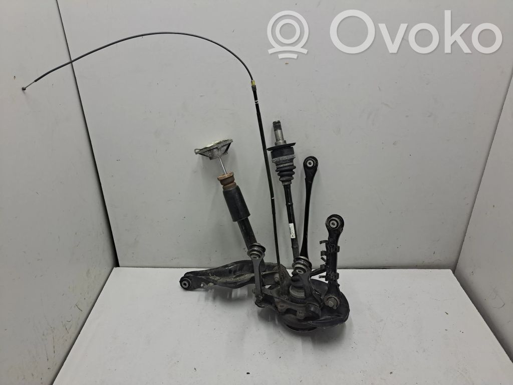 BMW 4 F32 F33 Set del kit di montaggio della sospensione posteriore 