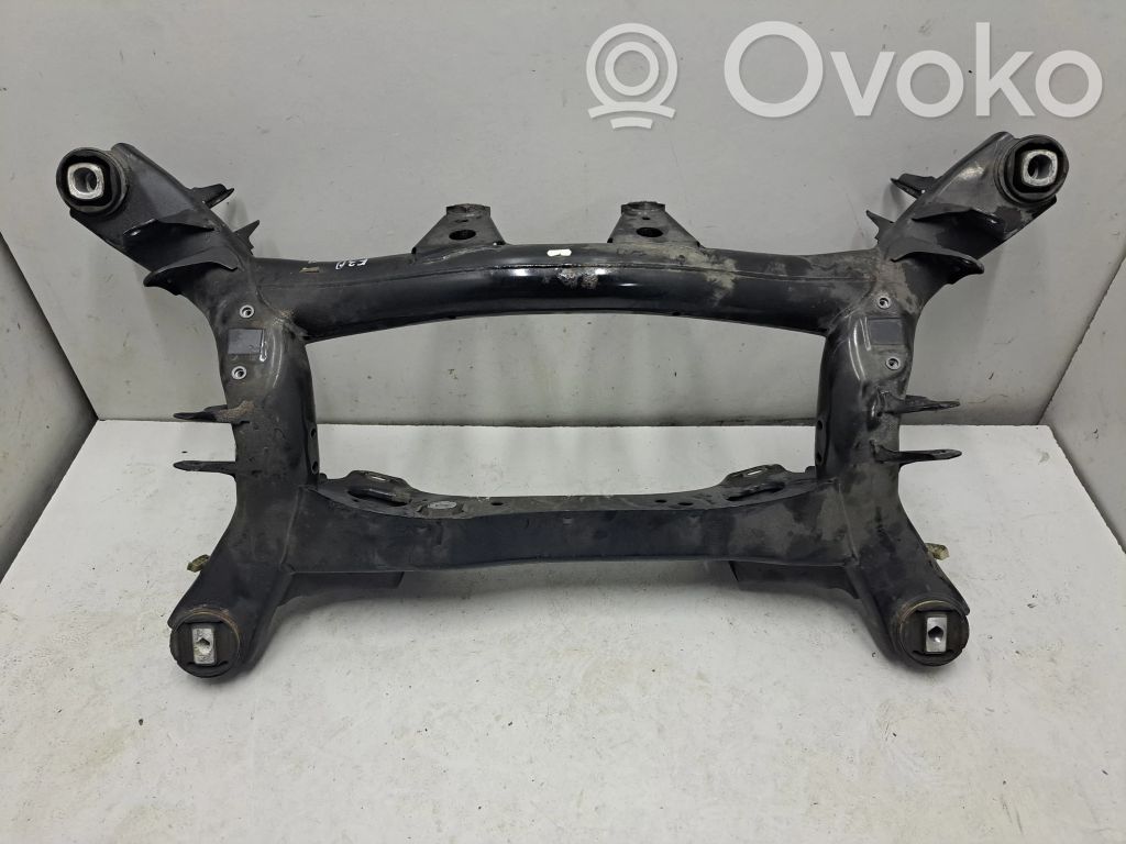 BMW 3 F30 F35 F31 Rama pomocnicza tylna 
