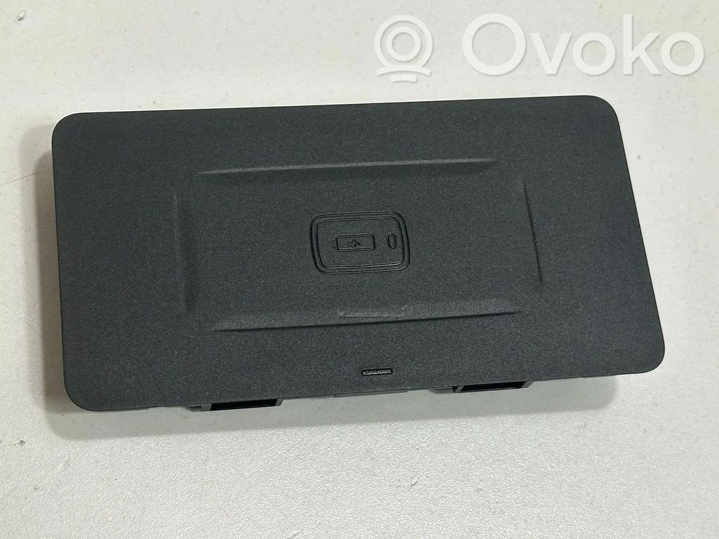 BMW X5 G05 Moduł ładowania bezprzewodowego 