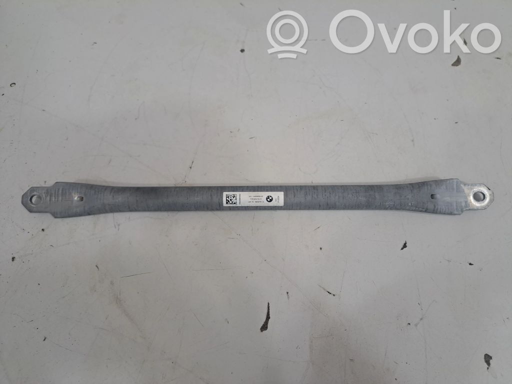 BMW i4 Alte piese compartiment motor 