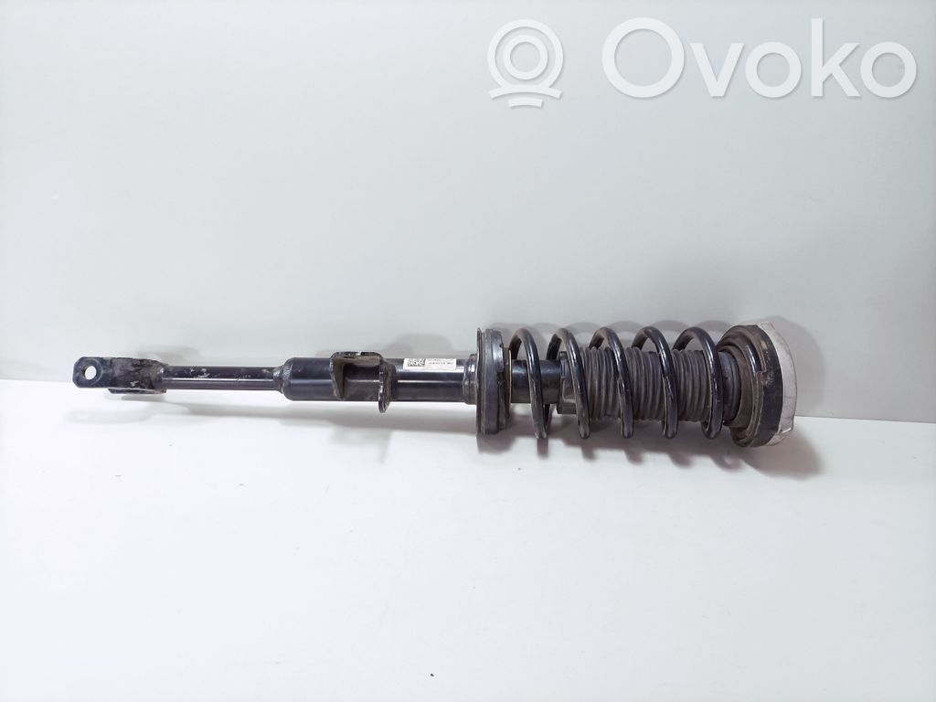 BMW 5 G30 G31 G38 Amortyzator przedni 
