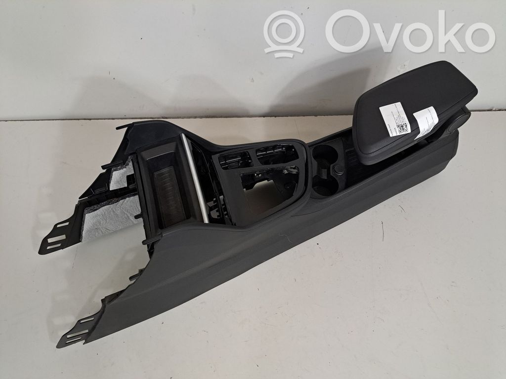 BMW 2 F46 Tunel środkowy 