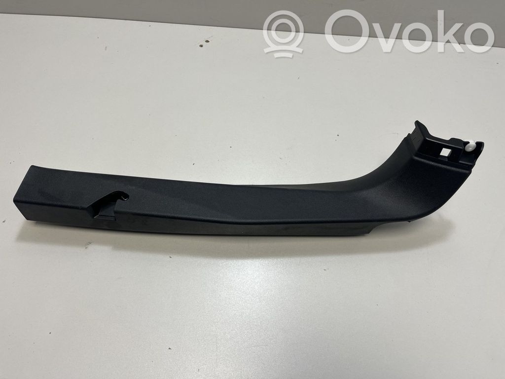BMW i4 Tailgate trim 