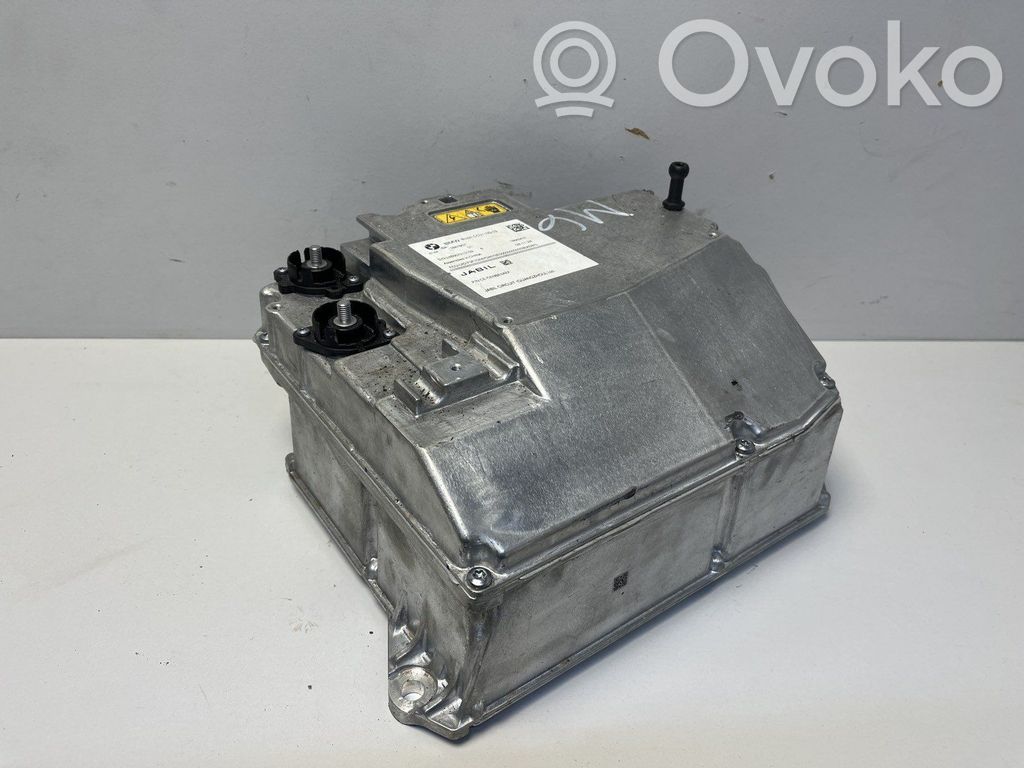 BMW i4 Inversor/convertidor de voltaje 