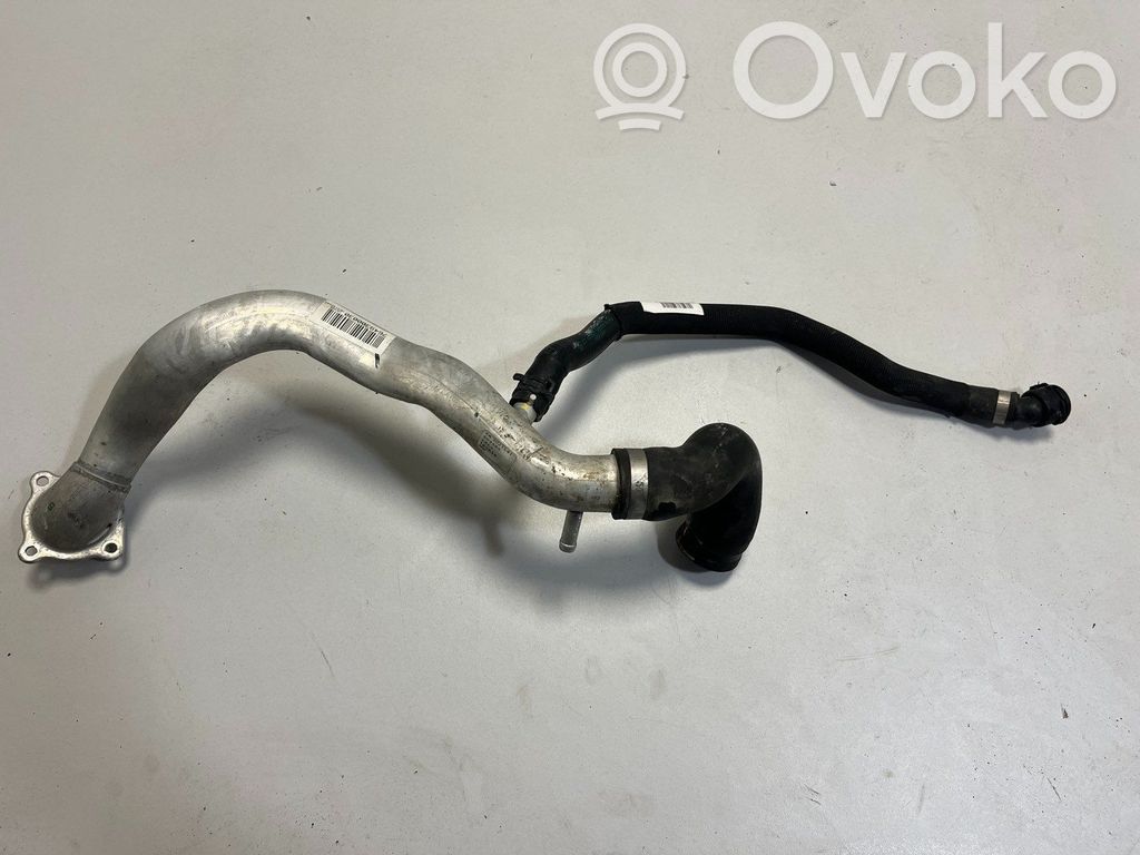 BMW 4 F32 F33 Tubo flessibile del liquido di raffreddamento del motore 